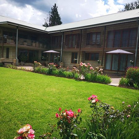 קלרנס Mt Horeb Manor מראה חיצוני תמונה